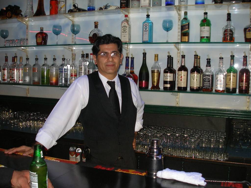 Juliana Restaurant | restaurant | 3001 W Peterson Ave, Chicago, IL 60659, USA | 7733340000 OR +1 773-334-0000