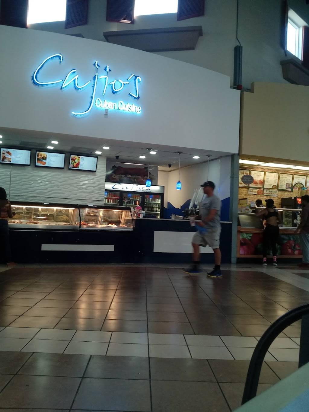 Cajios Cuban Cuisine | restaurant | 20505 S Dixie Hwy, Miami, FL 33189, USA | 3052333239 OR +1 305-233-3239