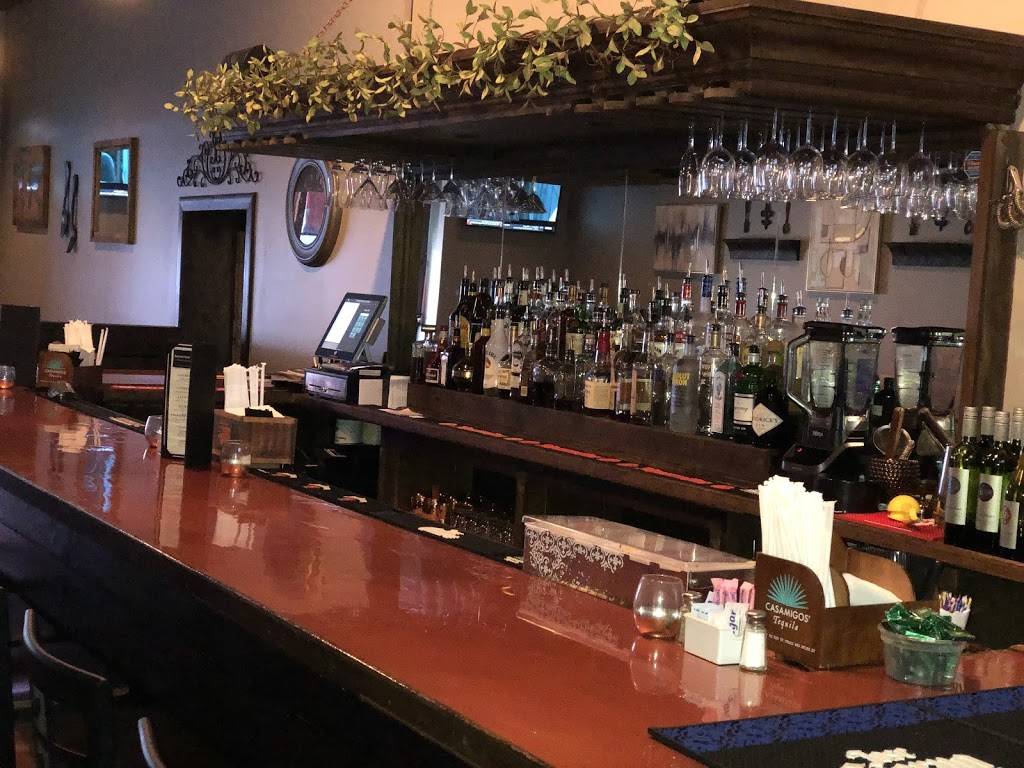 Aquarium Lounge | night club | 123 S 4th St, Clarksburg, WV 26301, USA | 3046263533 OR +1 304-626-3533