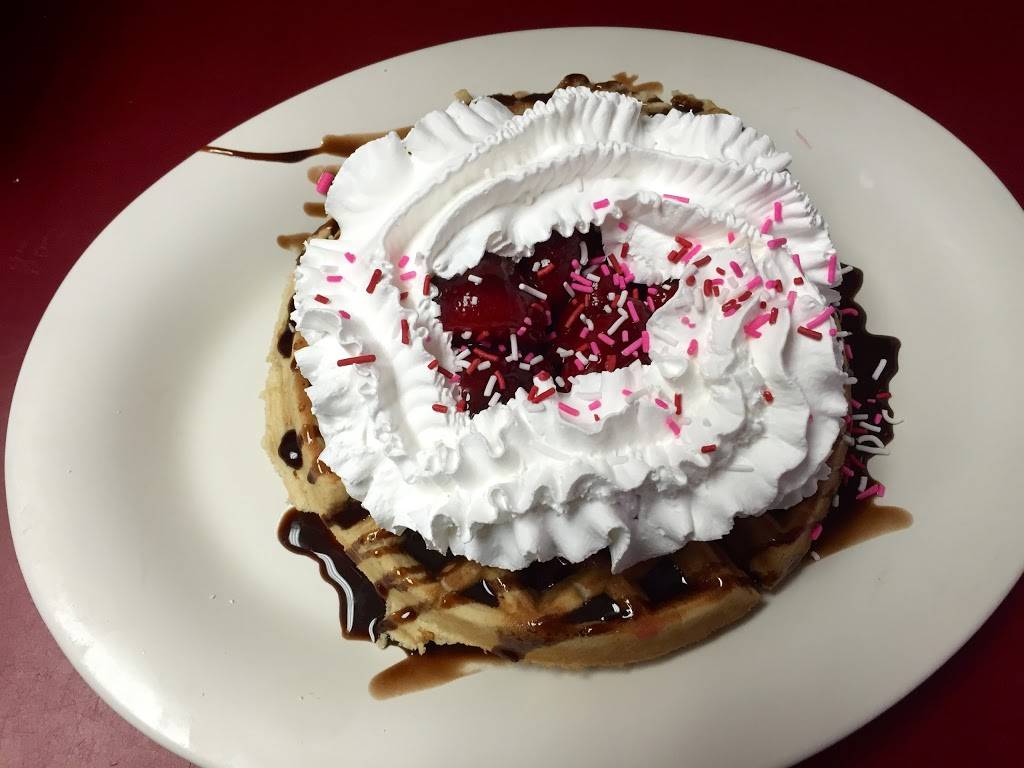 Sunnyside Restaurant | restaurant | 2428 W Shore Rd, Warwick, RI 02889, USA | 4017390199 OR +1 401-739-0199