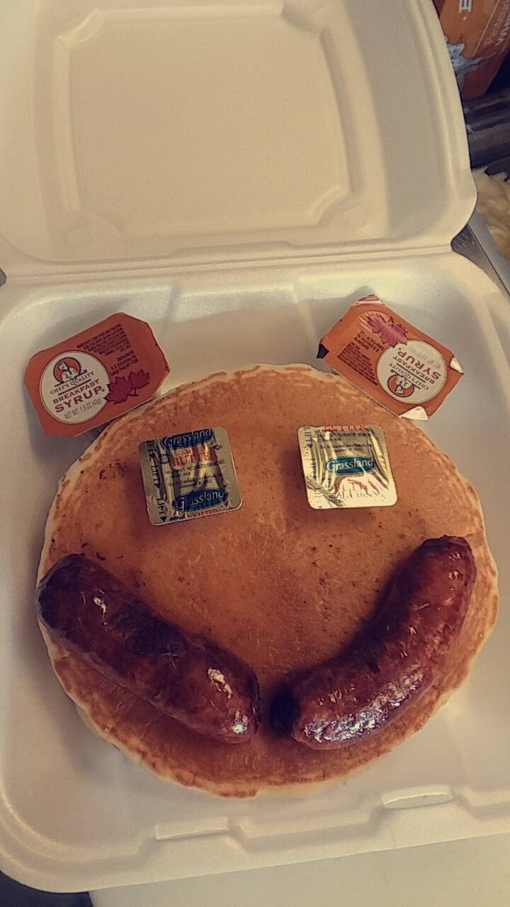 You Ring We Bring | restaurant | 2256 E Tioga St, Philadelphia, PA 19134, USA | 2155332424 OR +1 215-533-2424