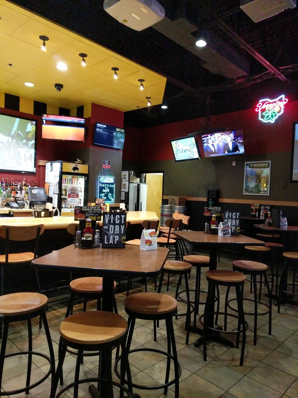 Buffalo Wild Wings | restaurant | 175 Rivers Edge Dr, Milford, OH 45150, USA | 5132489464 OR +1 513-248-9464