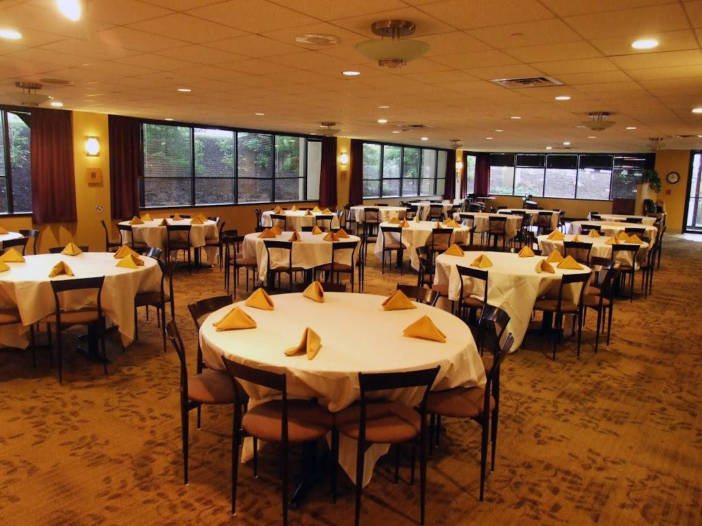 Fosters Restaurant & Catering | restaurant | 680 Andersen Dr # 10, Pittsburgh, PA 15220, USA | 4129190881 OR +1 412-919-0881