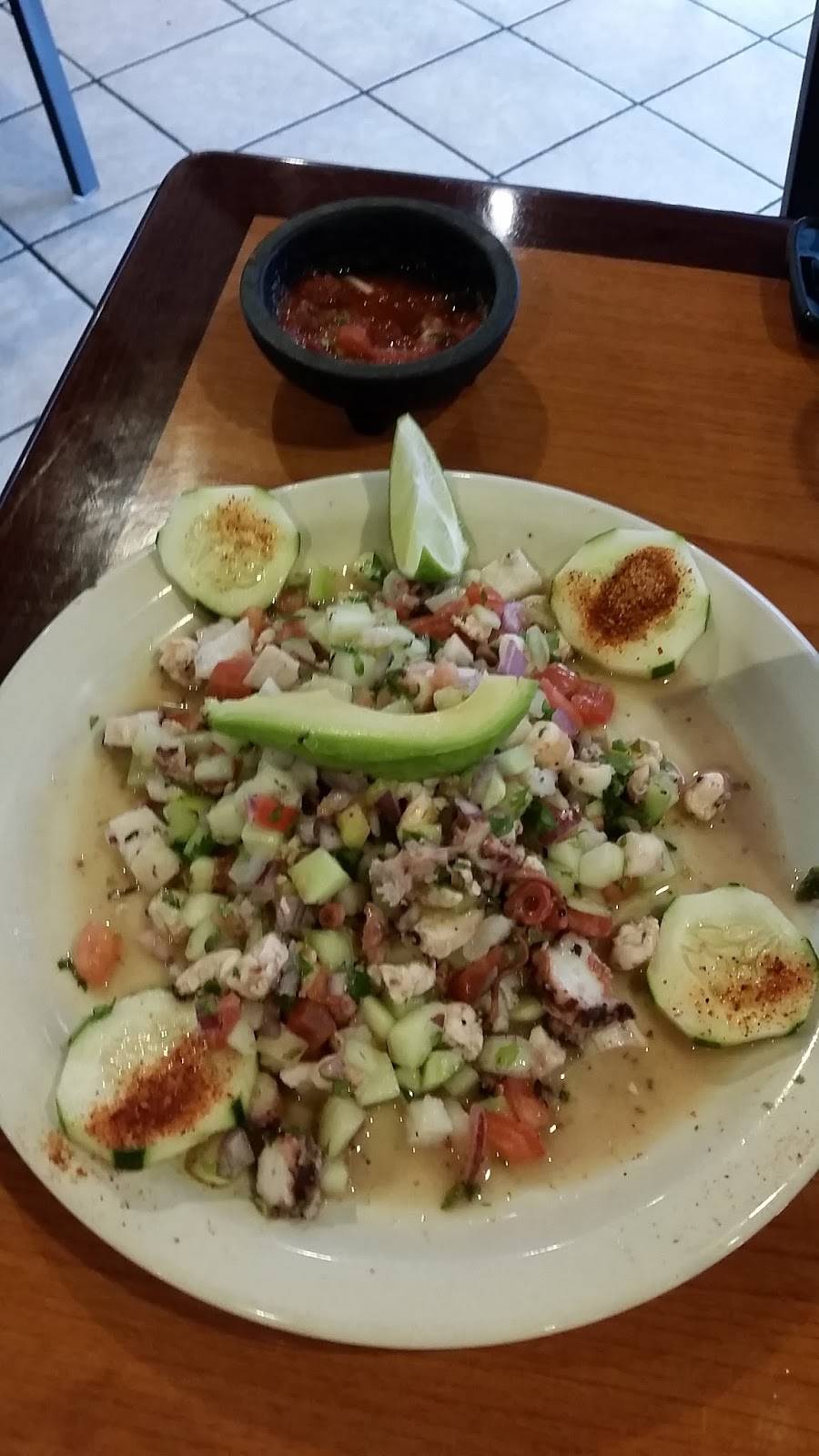 El Rey Nayar Restaurant & Seafood | restaurant | 3569 Pelham Pkwy Ste 2, Pelham, AL 35124, USA | 2054065362 OR +1 205-406-5362