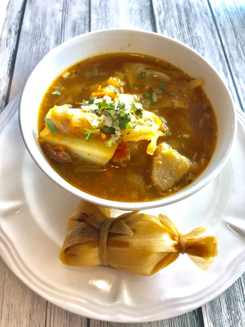 Mr. Chicken | restaurant | 301 Palm Ave, Hialeah, FL 33010, USA | 3054567397 OR +1 305-456-7397