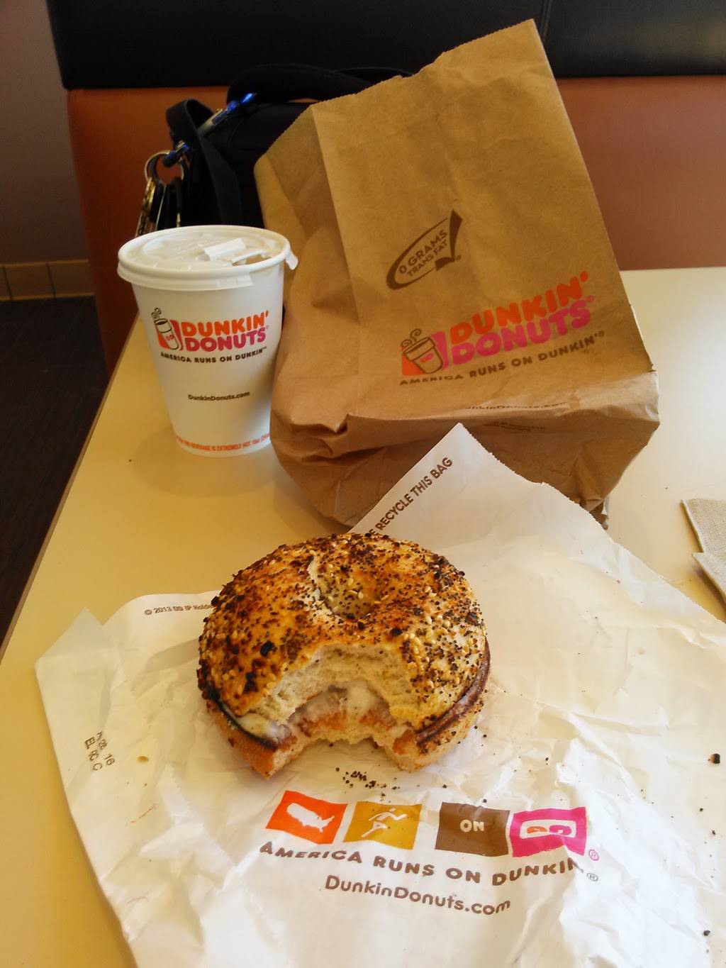 Dunkin | bakery | 9601 Greenback Ln, Folsom, CA 95630, USA | 9169909914 OR +1 916-990-9914