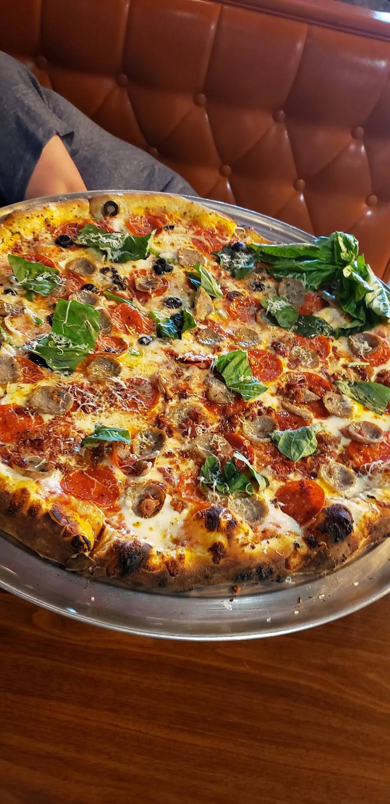 Ironstone New York Pizzeria | restaurant | 5445 Patrick Way, Birmingham, AL 35235, USA | 2056550645 OR +1 205-655-0645