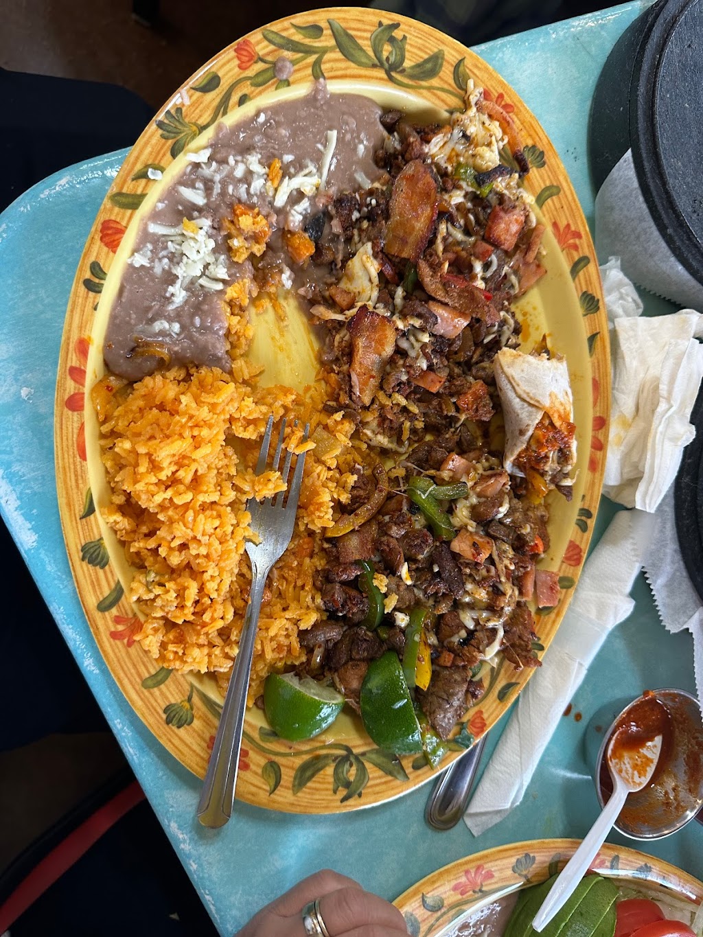 La Mexicanita Restaurant | restaurant | 1310 N Lewis Ave, Waukegan, IL 60085, USA | 2246565811 OR +1 224-656-5811