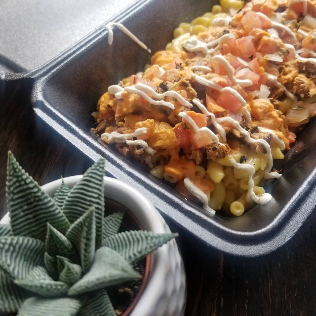 The Fix | restaurant | 600 E 31st St, Kansas City, MO 64109, USA | 8162370702 OR +1 816-237-0702