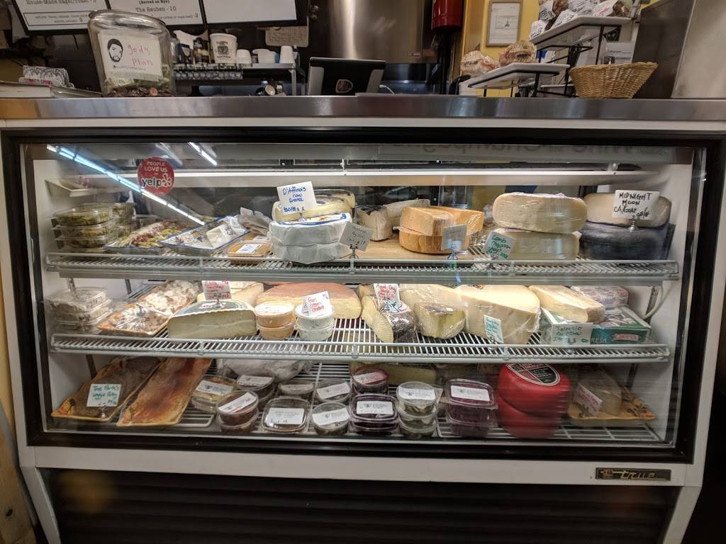 Monte 52 | restaurant | 5200 Monte Vista St, Los Angeles, CA 90042, USA | 8186260822 OR +1 818-626-0822