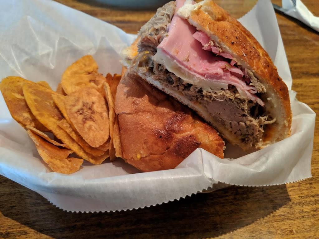 Orinoco Brookline Village | restaurant | 22 Harvard St, Brookline, MA 02445, USA | 6172329505 OR +1 617-232-9505