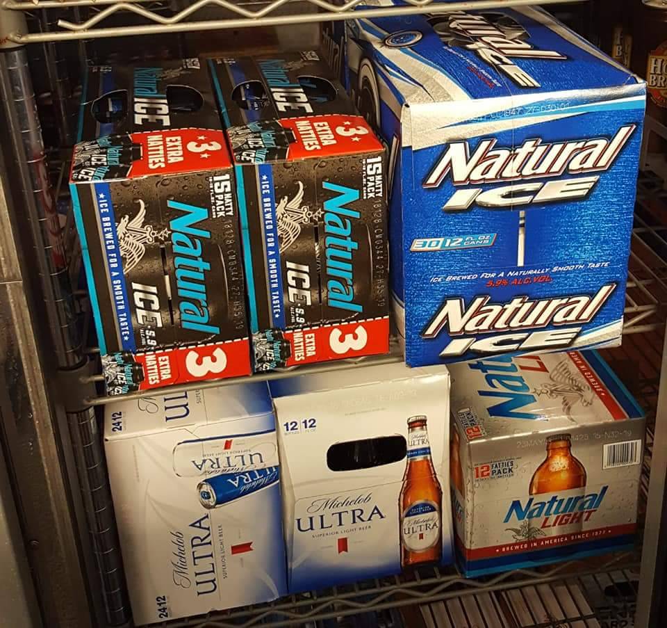 Angies Market And Pizza Located In The Big Plain Community has  | restaurant | 8780 Big Plain Circleville Rd, London, OH 43140, USA | 7409561324 OR +1 740-956-1324