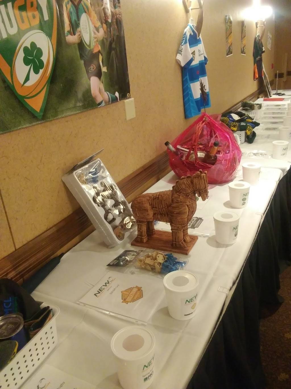 Swan Club in De Pere Wisconsin | restaurant | 875 Heritage Rd, De Pere, WI 54115, USA | 9203361531 OR +1 920-336-1531