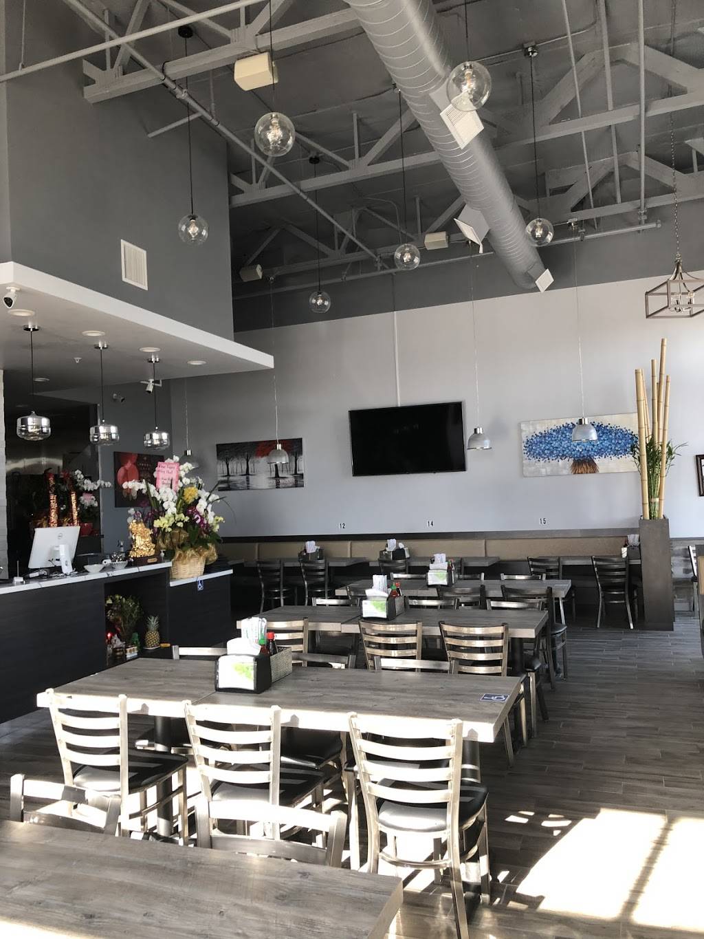 Pho Ha Vietnamese Restaurant | restaurant | 16122 Goldenwest St, Huntington Beach, CA 92647, USA | 7145960102 OR +1 714-596-0102