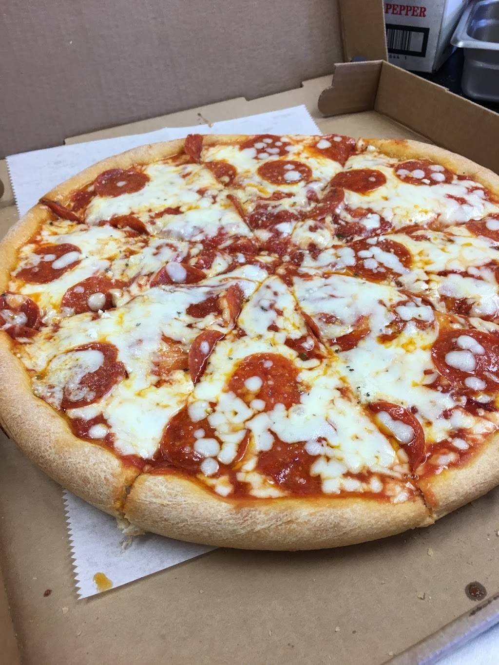 Good Fellas Dulles | restaurant | 23520 Overland Dr suite 108, Sterling, VA 20166, USA | 7036652216 OR +1 703-665-2216