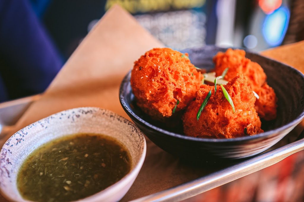 Next Door American Eatery | restaurant | 4573 N College Ave, Indianapolis, IN 46205, USA | 3176433480 OR +1 317-643-3480