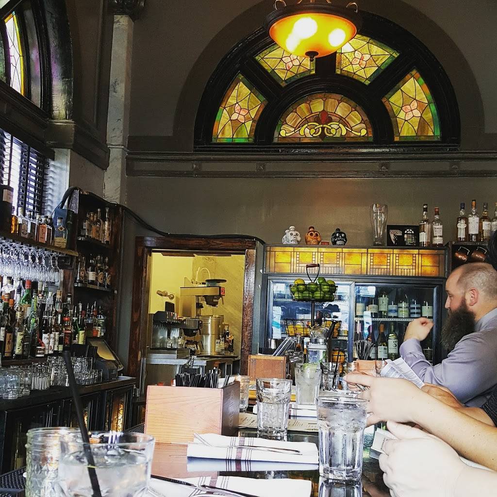 South Kitchen + Bar | restaurant | 247 E Washington St, Athens, GA 30601, USA | 7063956125 OR +1 706-395-6125