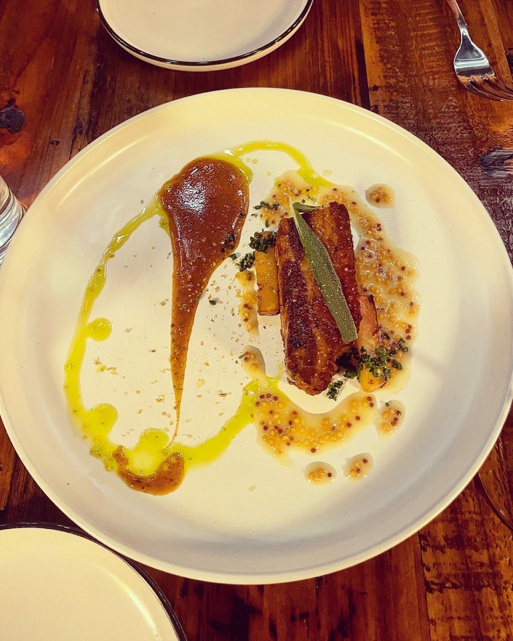 Cry Wolf | restaurant | 4422 Gaston Ave, Dallas, TX 75246, USA | 2142723066 OR +1 214-272-3066