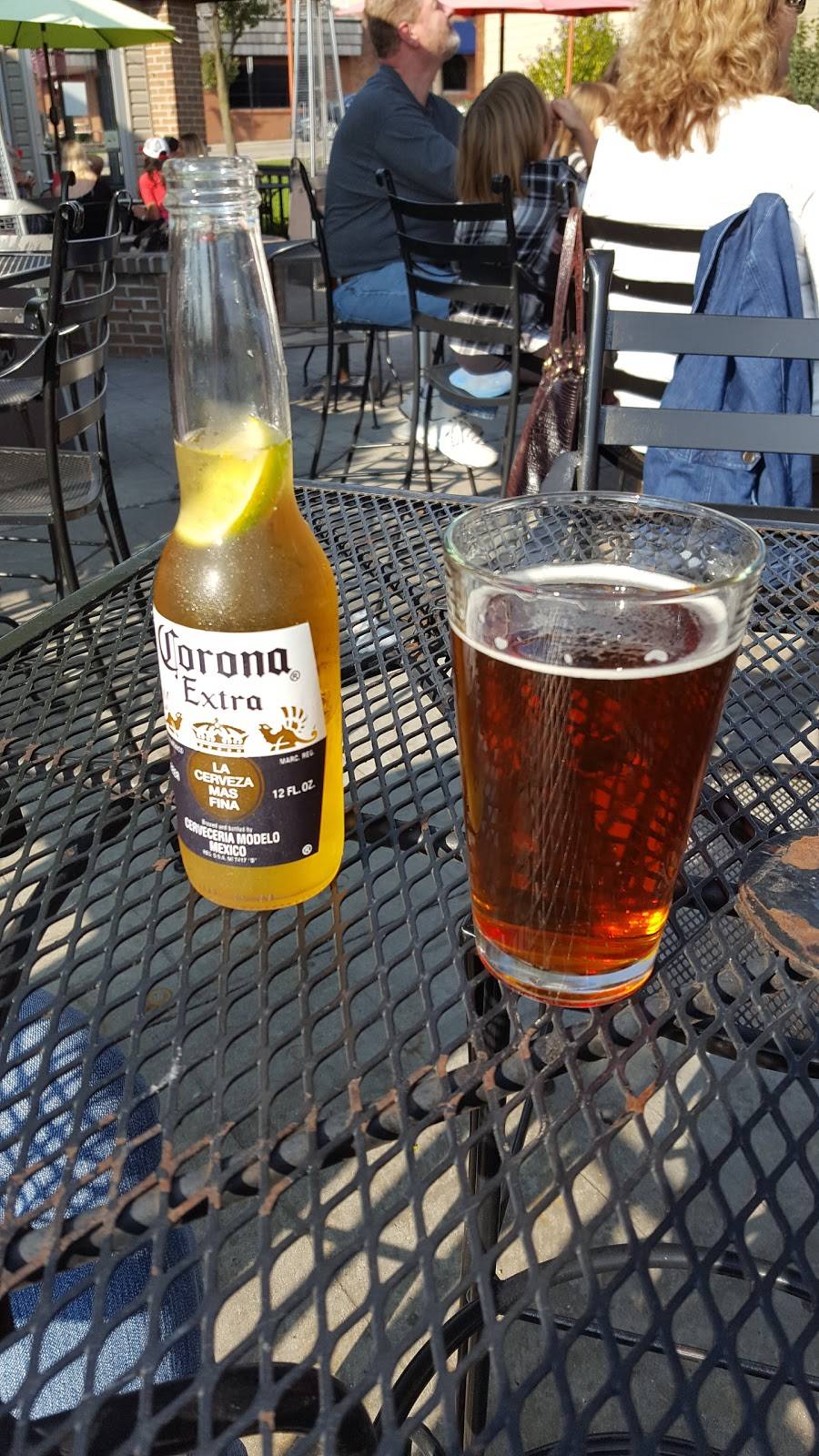 Muldoons | restaurant | 7636 Auburn Rd, Utica, MI 48317, USA | 5867396946 OR +1 586-739-6946