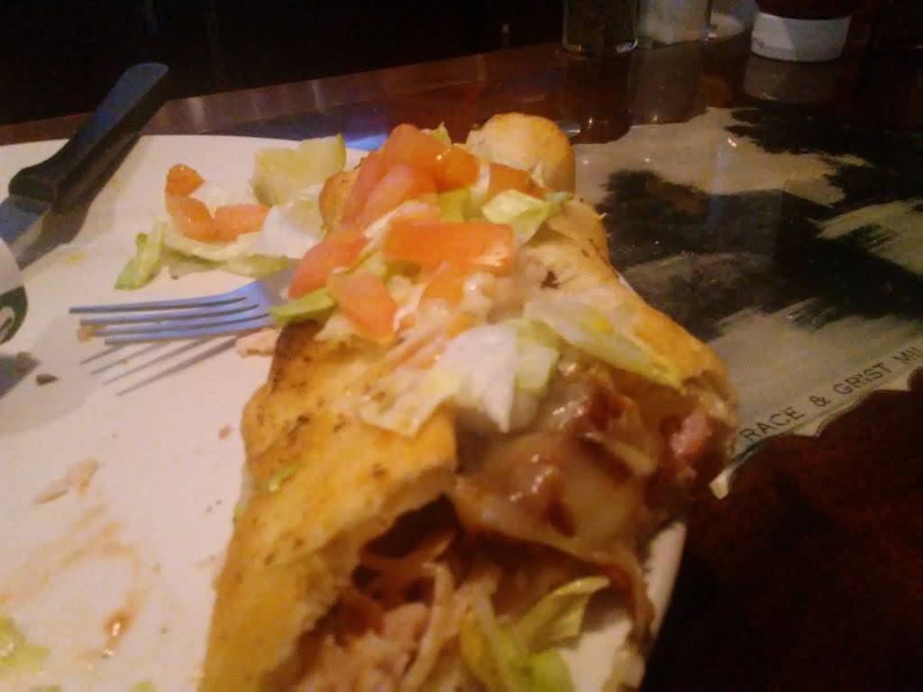 Charlies Bar And Grill | restaurant | 117 S Bridge St, Dimondale, MI 48821, USA | 5172357101 OR +1 517-235-7101