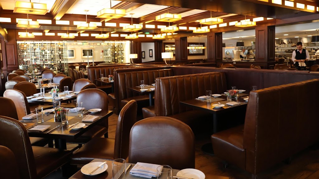 Mason Street Grill | restaurant | 424 E Wisconsin Ave, Milwaukee, WI 53202, USA | 4142983131 OR +1 414-298-3131