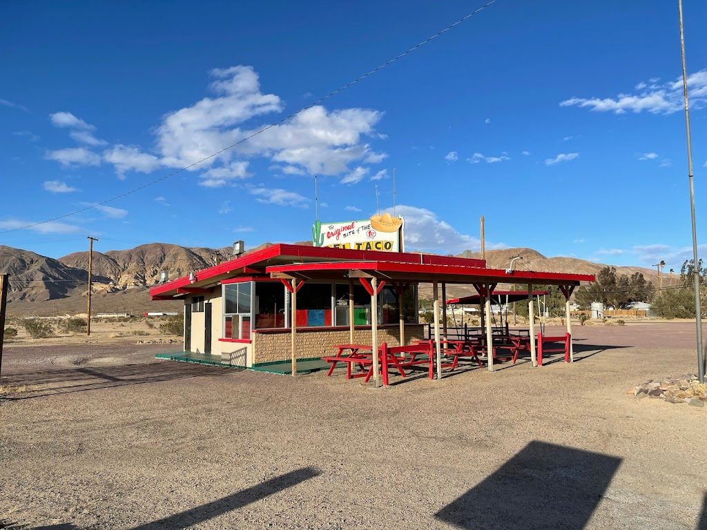 Titas Burger Den | restaurant | 38434 W Yermo Rd, Yermo, CA 92398, USA | 7609058205 OR +1 760-905-8205