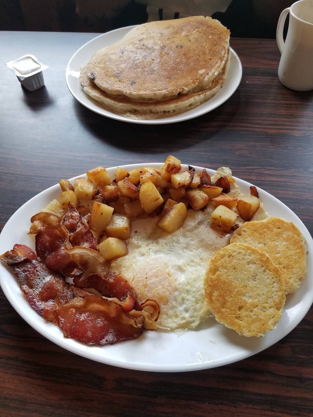 Judys | restaurant | 125 State St, Bangor, ME 04401, USA | 2072627177 OR +1 207-262-7177