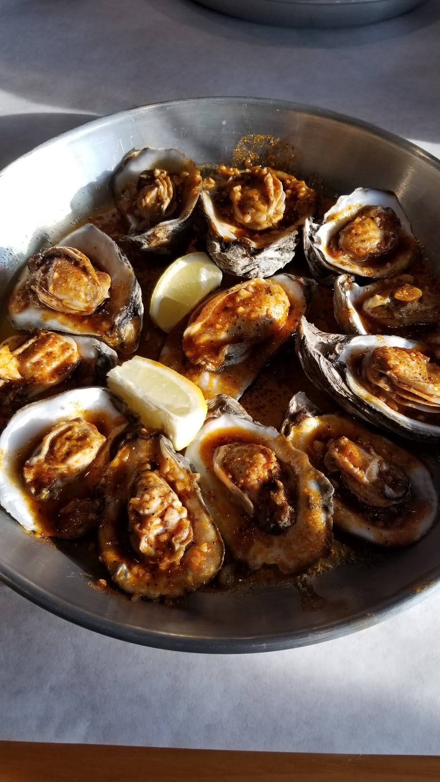 Red Crab | restaurant | 7690 Northwoods Blvd, North Charleston, SC 29406, USA | 8434592955 OR +1 843-459-2955