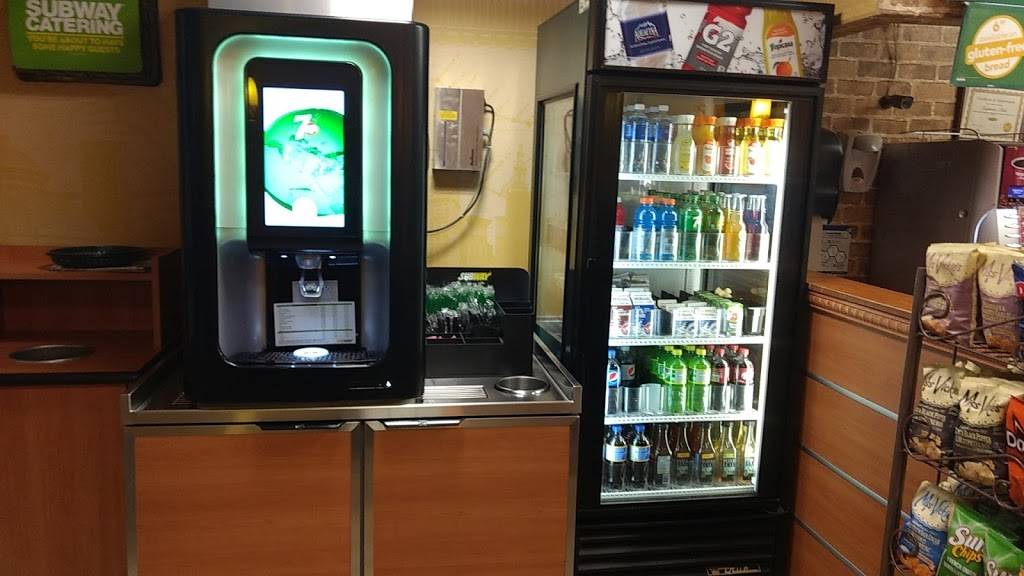 Subway | restaurant | 900 Greenbank Rd #1013, Nepean, ON K2J 1S8, Canada | 6138431800 OR +1 613-843-1800