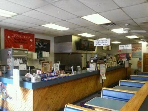 Slacks Hoagie Shack Grant Avenue | meal takeaway | 1619 Grant Ave #14, Philadelphia, PA 19115, USA | 2156739888 OR +1 215-673-9888