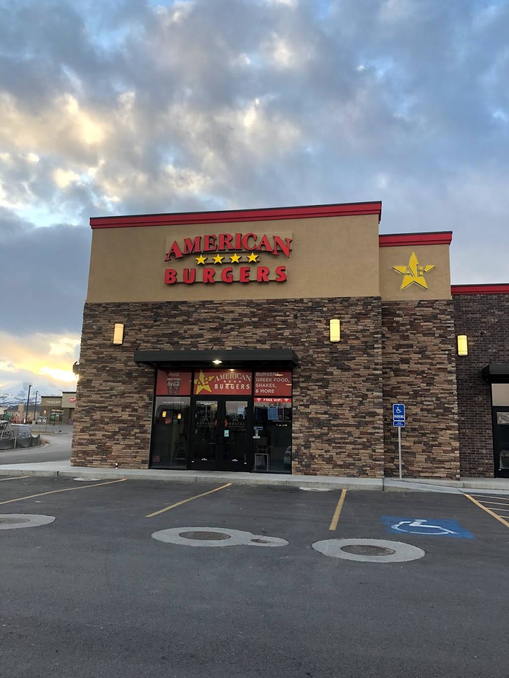 American Burgers | restaurant | 13322 S 5600 W, Herriman, UT 84096, USA | 8012548899 OR +1 801-254-8899