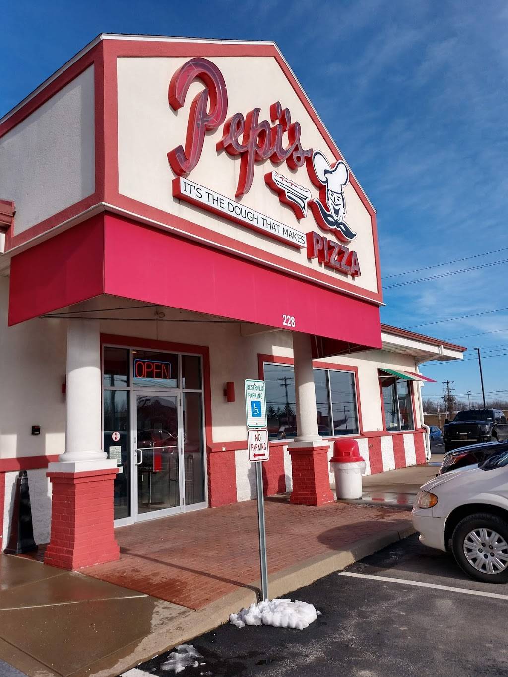 Pepis Pizza | restaurant | 228 Genesee St, Oneida, NY 13421, USA | 3153637580 OR +1 315-363-7580