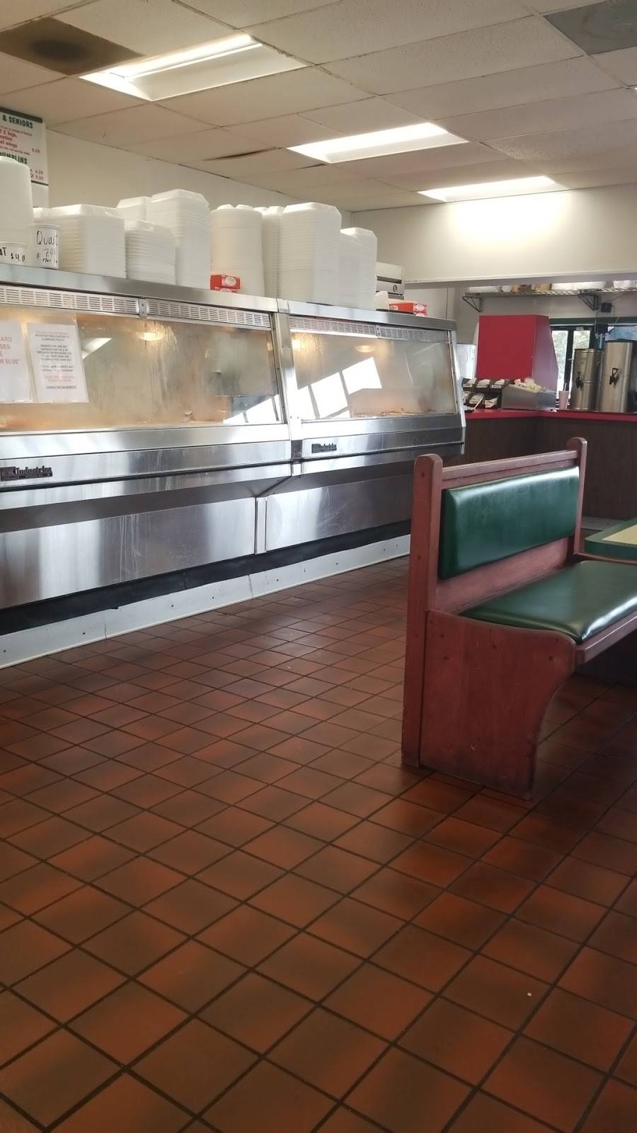 Mountain Fried Chicken | restaurant | 6409 Sessions Ct, Clemmons, NC 27012, USA | 3367129311 OR +1 336-712-9311