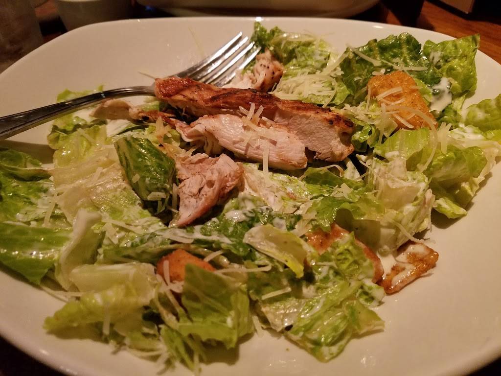 Outback Steakhouse | restaurant | 48020 Grand River Ave, Novi, MI 48374, USA | 2483479201 OR +1 248-347-9201