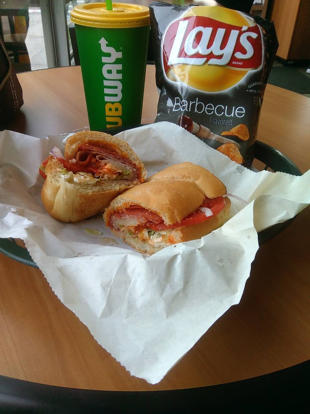 Subway Restaurants | restaurant | 400 Myrtle Ave, Brooklyn, NY 11205, USA | 7187974394 OR +1 718-797-4394