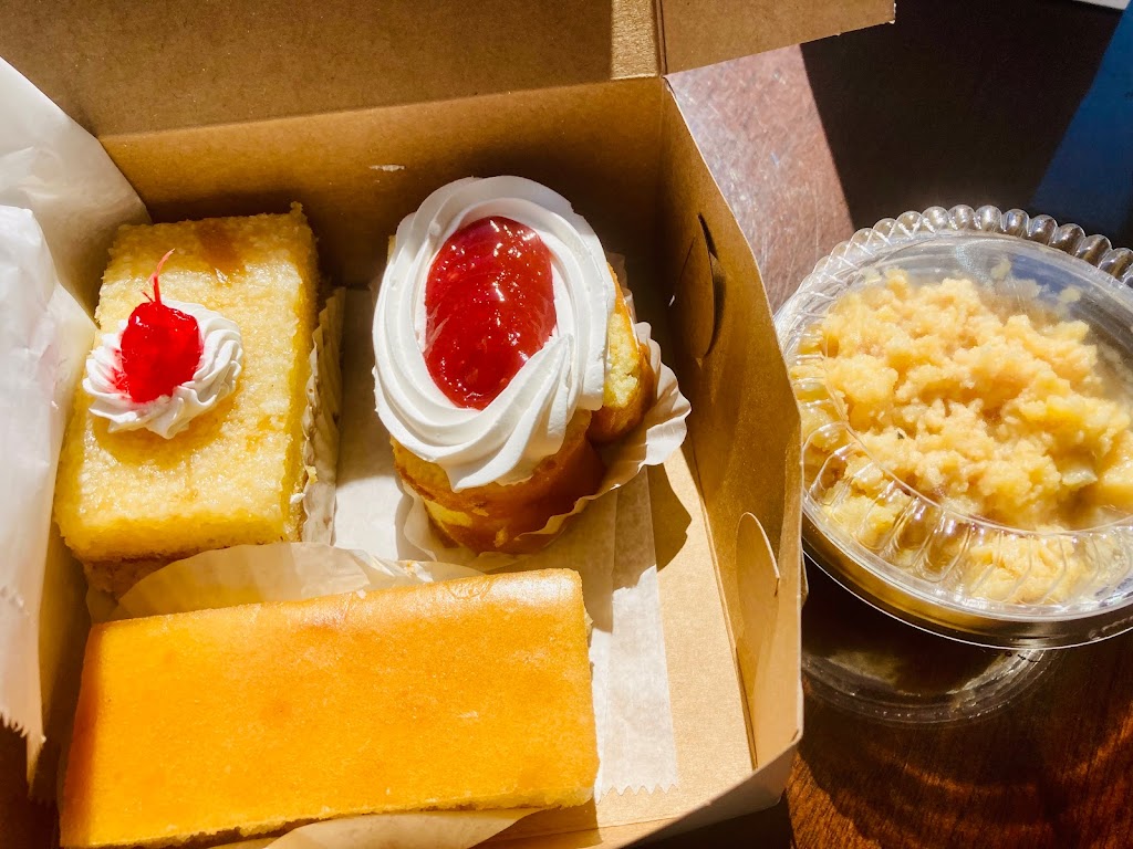 VITOS BAKERY INC | bakery | 3934 Curtiss Pkwy, Miami Springs, FL 33166, USA | 3058716693 OR +1 305-871-6693