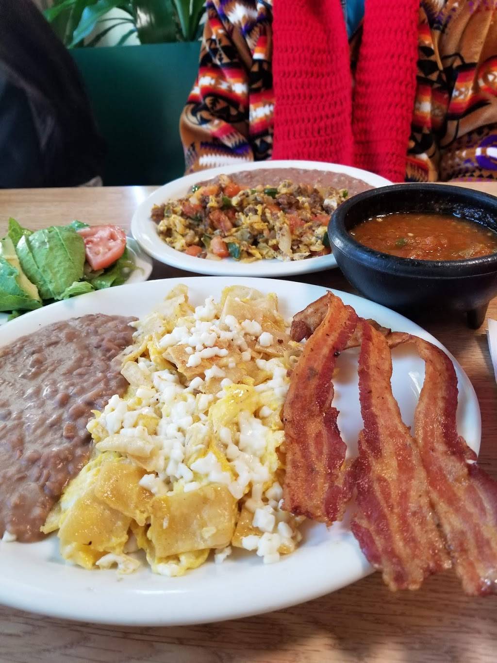 Lulus | restaurant | 1234 Newport Ave, Dallas, TX 75224, USA | 2143391661 OR +1 214-339-1661