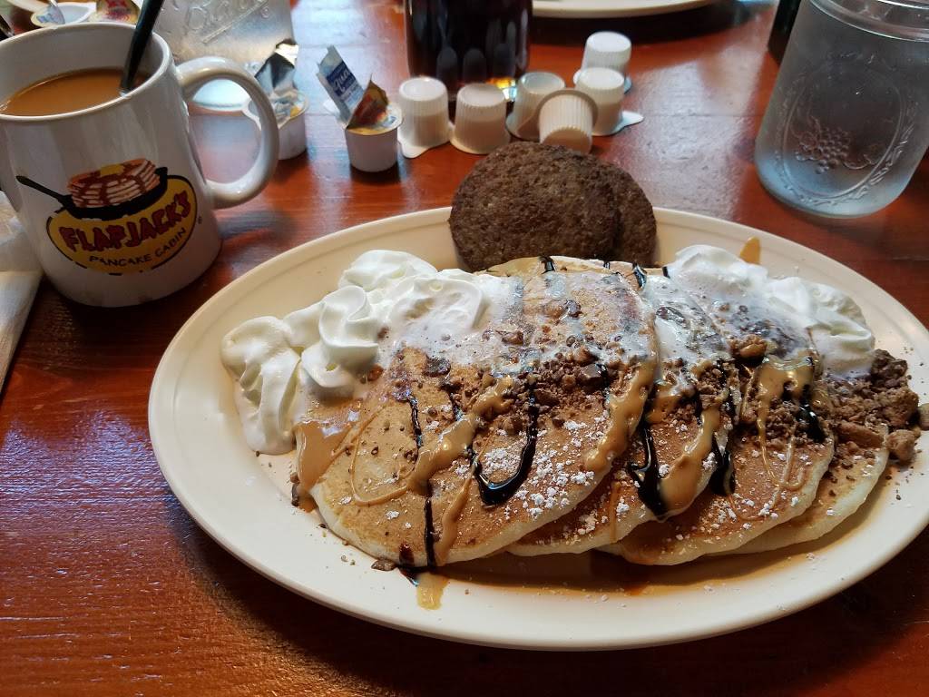 Flapjacks Pancake Cabin | restaurant | 146 Parkway, Gatlinburg, TN 37738, USA | 8654366473 OR +1 865-436-6473