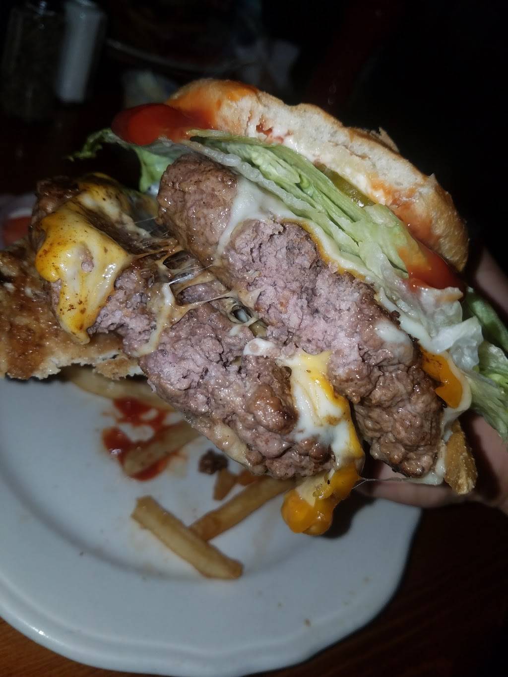 Timbers Bar & Grill | restaurant | 6415 State St, Saginaw, MI 48603, USA | 9897902345 OR +1 989-790-2345