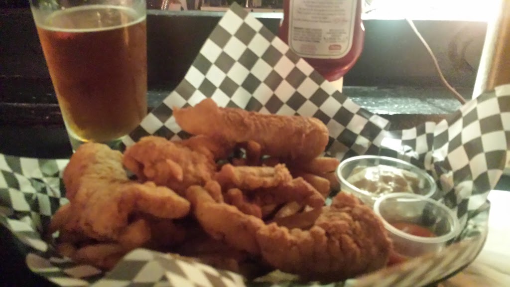 Lucky Boys | restaurant | 1615 Genessee St, Kansas City, MO 64102, USA | 8164428131 OR +1 816-442-8131