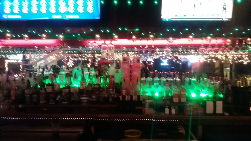 Duchesne Bar & Grill | restaurant | 1001 S Duchesne Dr, St Charles, MO 63301, USA | 6369470920 OR +1 636-947-0920