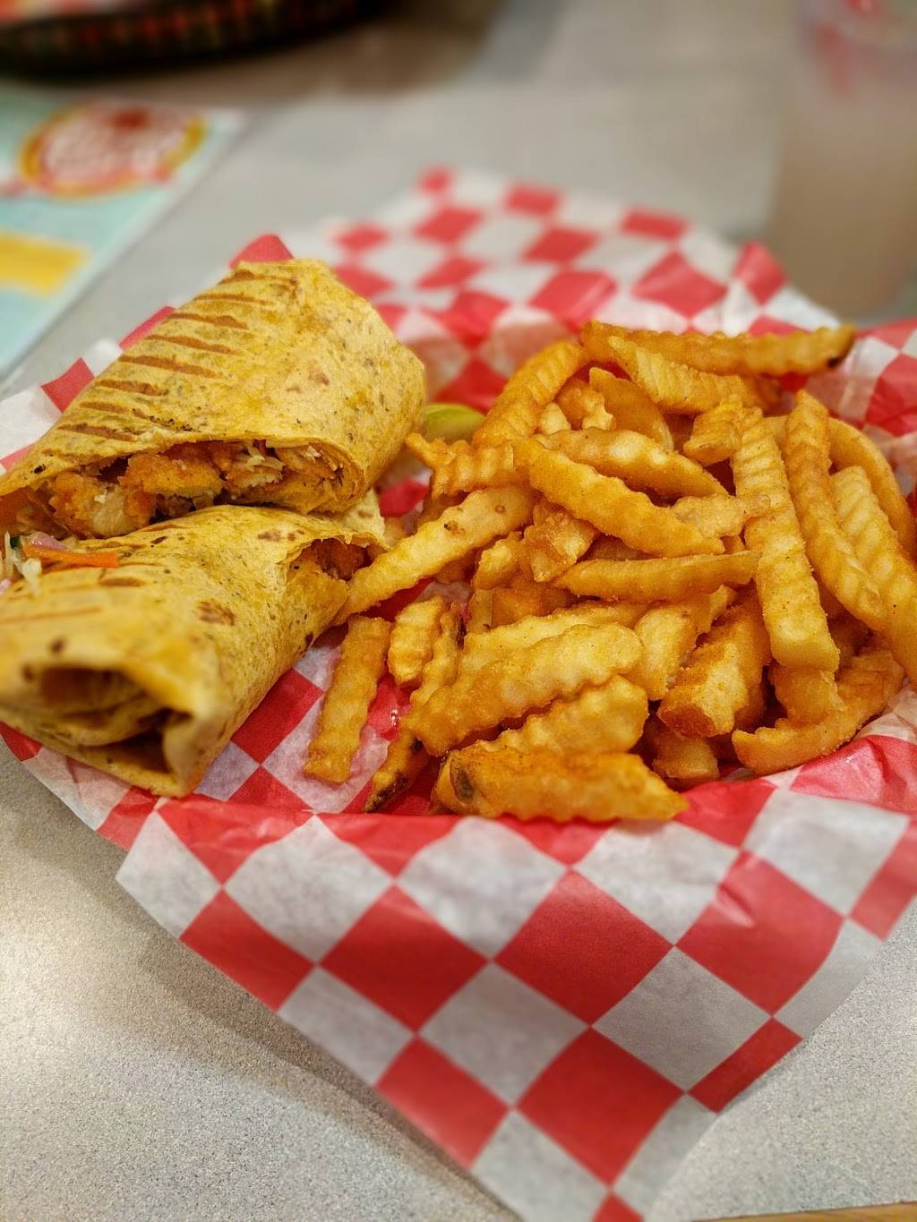 Ferchs Malt Shoppe & Grille | restaurant | 5636 Broad St, Greendale, WI 53129, USA | 4144231414 OR +1 414-423-1414