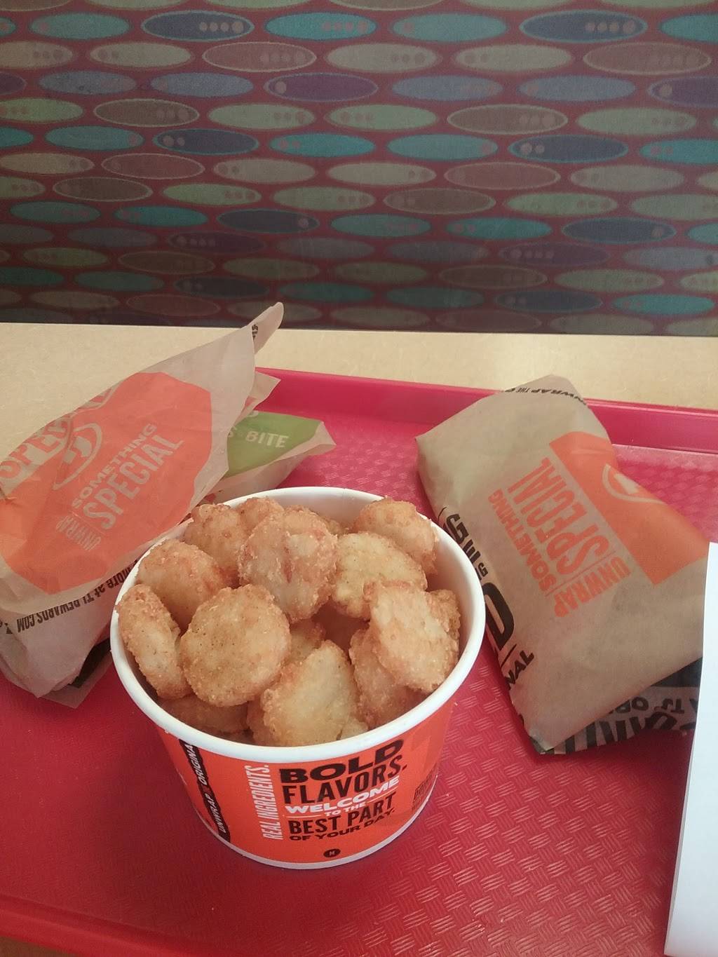 Taco Johns | restaurant | 1444 Oxford St, Worthington, MN 56187, USA | 5073766661 OR +1 507-376-6661