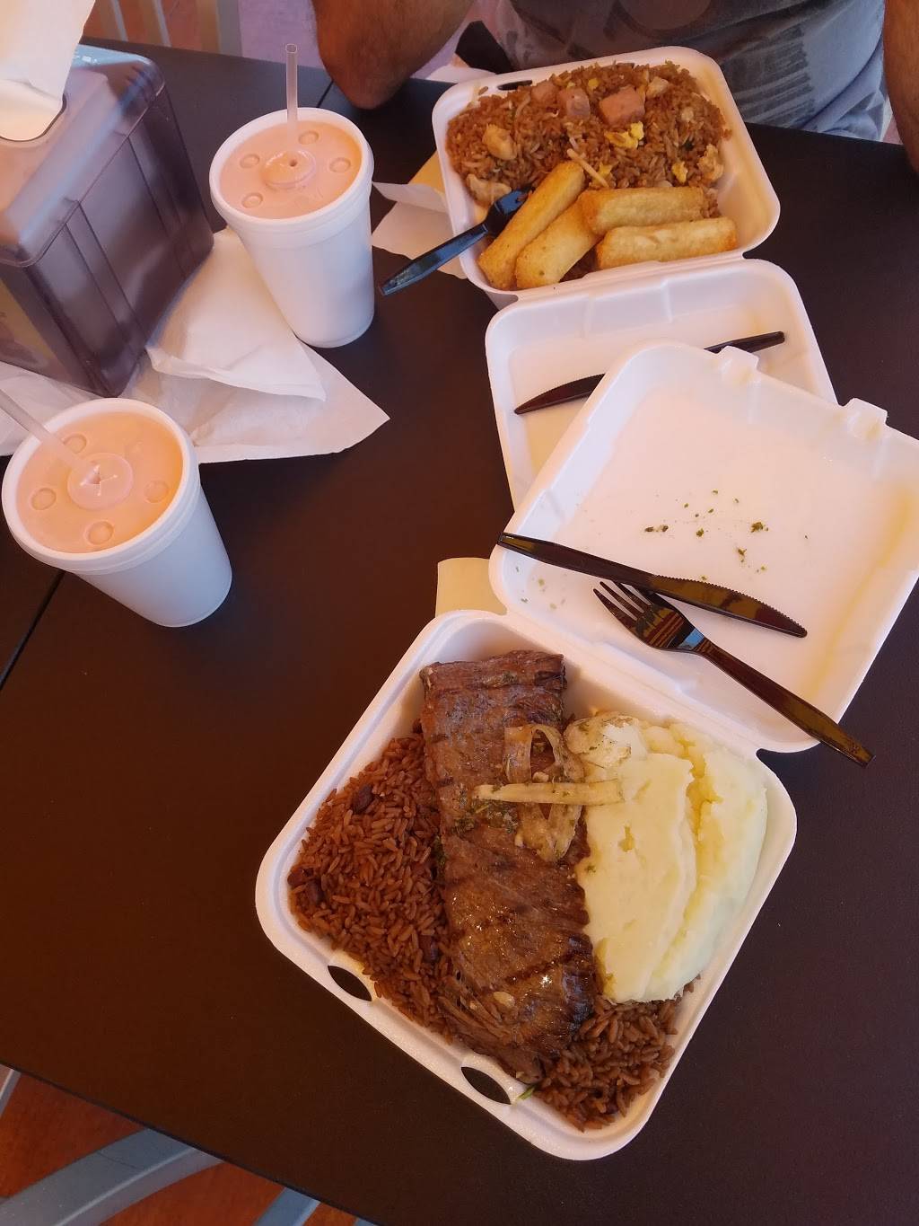 El Palacio de los Jugos | cafe | 8700 SW 8th St, Miami, FL 33174, USA | 7866313733 OR +1 786-631-3733