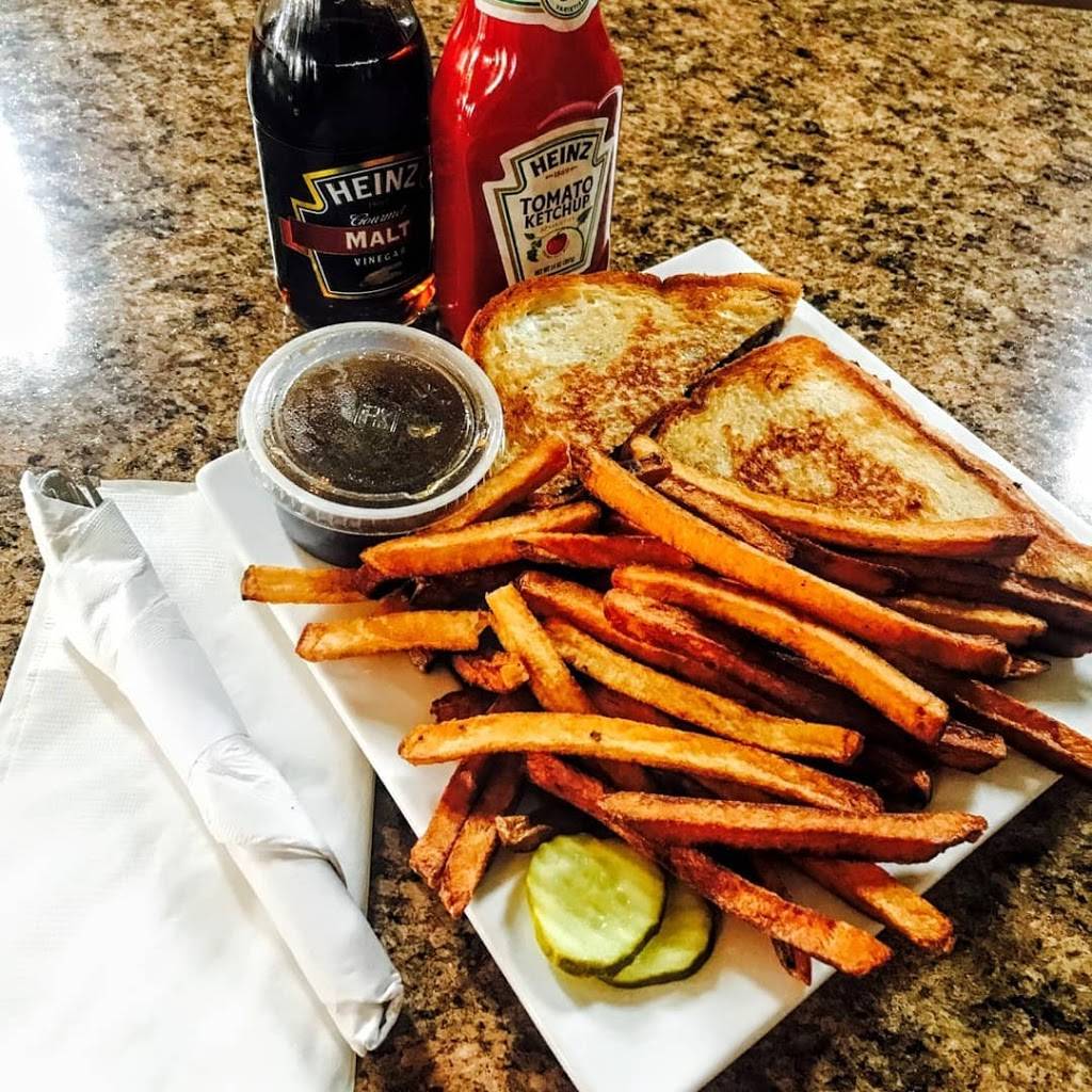 Library Bar & Grill | restaurant | 203 N Center St, Corry, PA 16407, USA | 8146659464 OR +1 814-665-9464