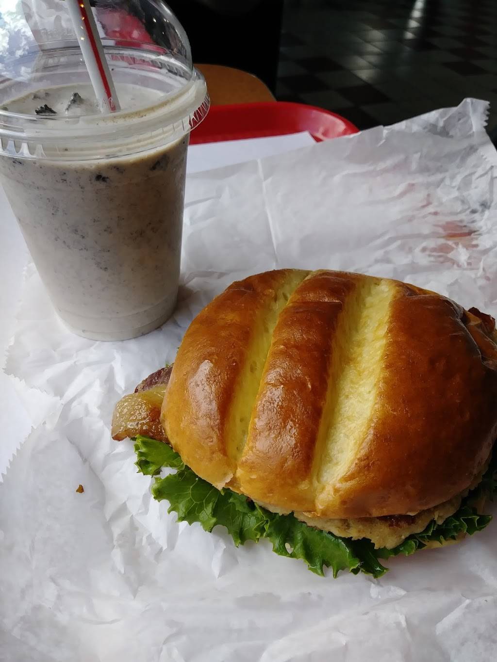 Michaels Frozen Custard | restaurant | 3826 Atwood Ave, Madison, WI 53714, USA | 6082224110 OR +1 608-222-4110