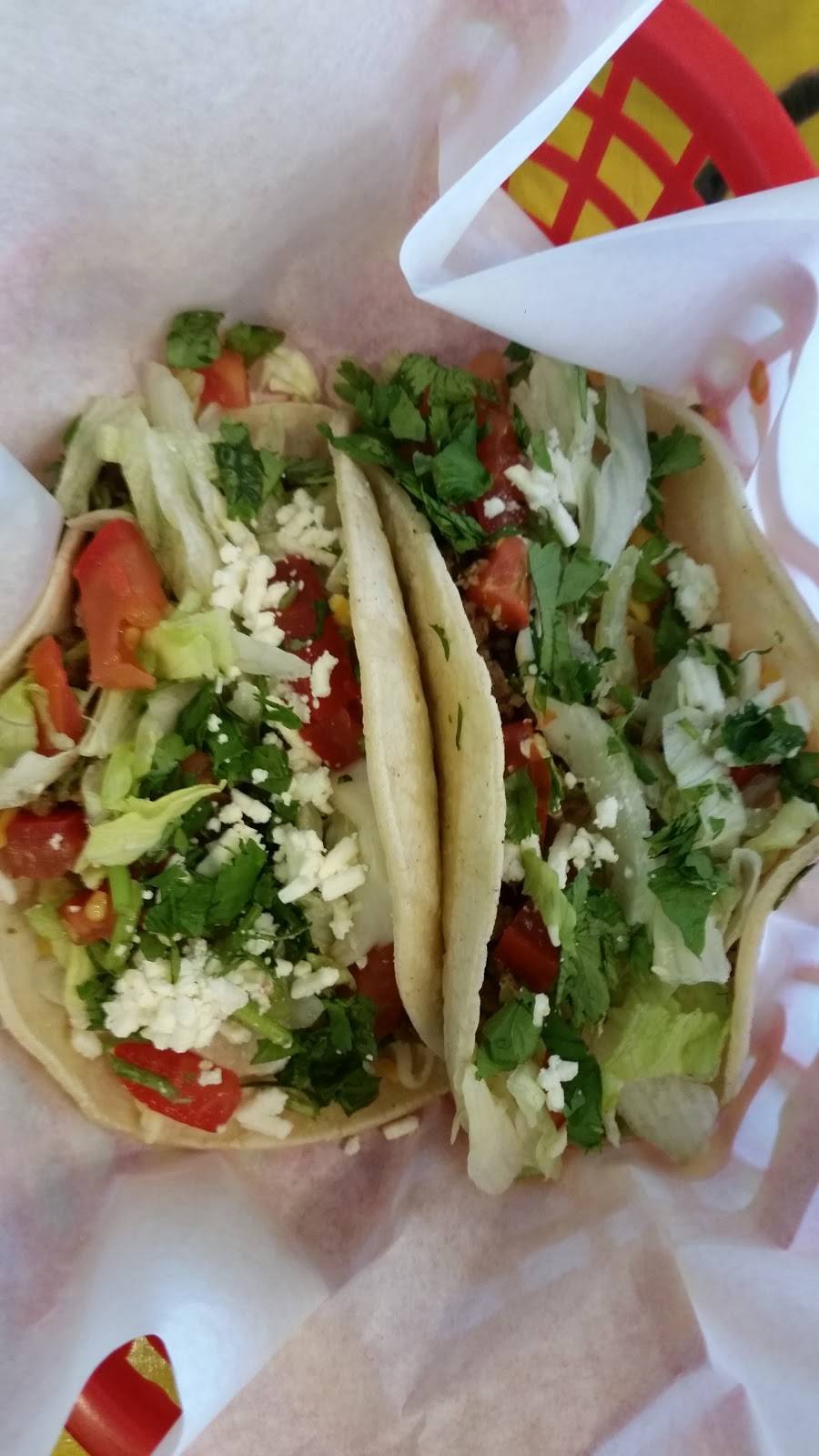 Fuzzys Taco Shop | restaurant | 310 E Hawkins Pkwy, Longview, TX 75605, USA | 9036637545 OR +1 903-663-7545