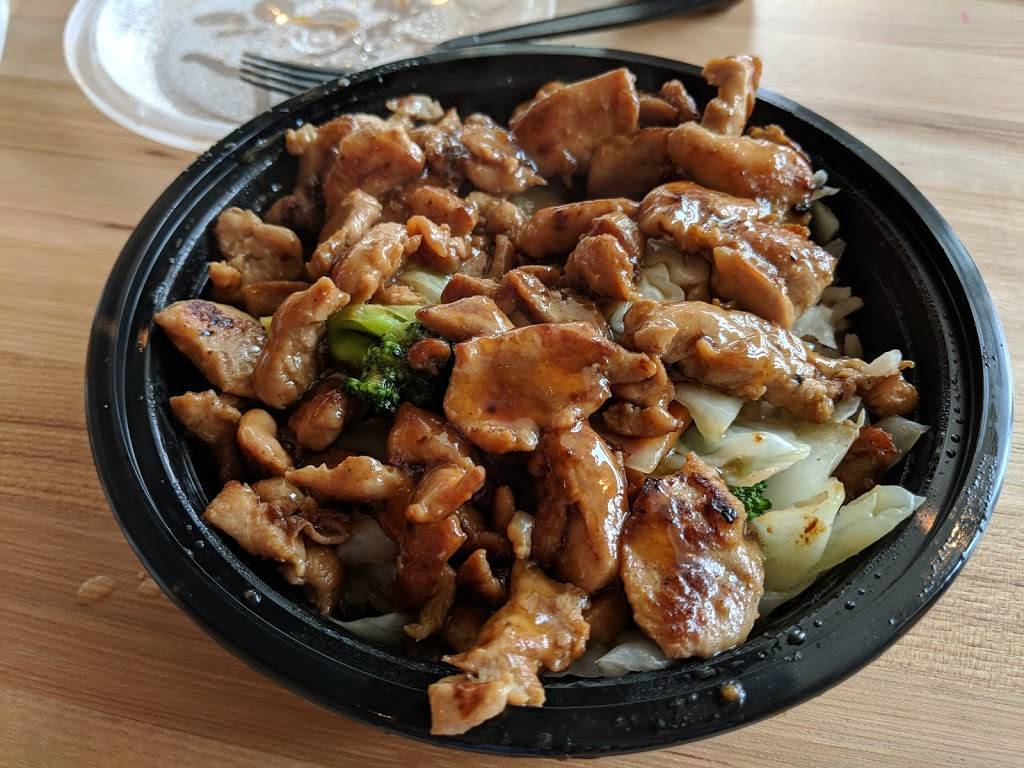 Kenko Sushi And Teriyaki | restaurant | 220 S Depeyster St, Kent, OH 44240, USA | 3304743236 OR +1 330-474-3236