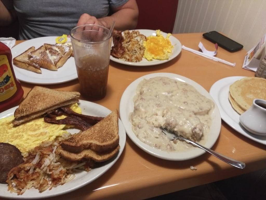 Choo Choo McGoos | restaurant | 816 E Markland Ave, Kokomo, IN 46901, USA | 7658658367 OR +1 765-865-8367