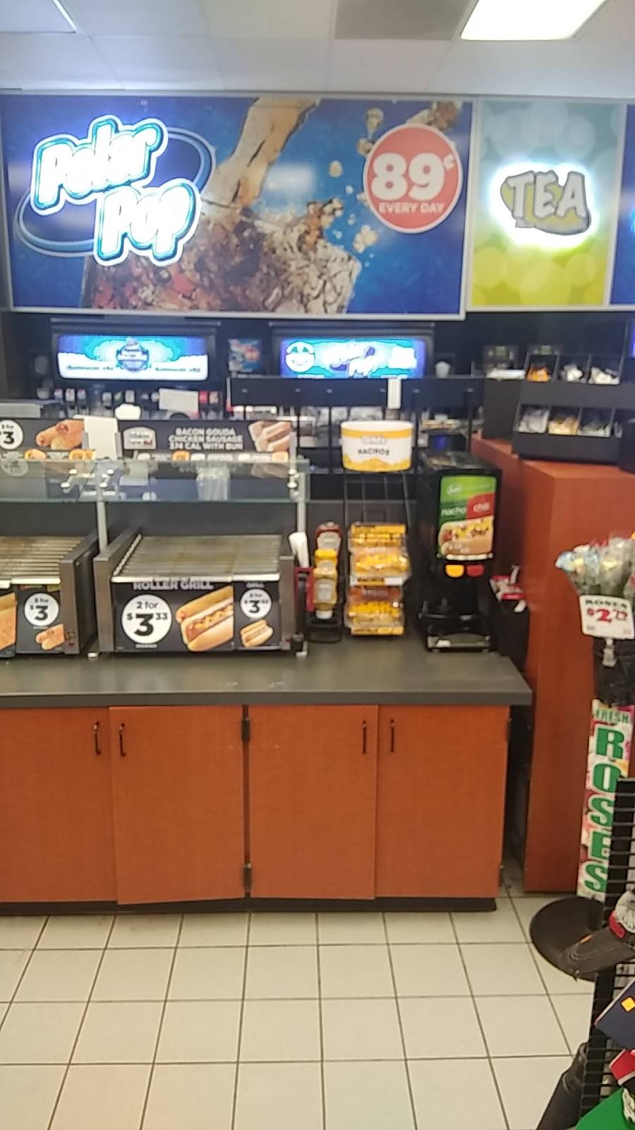 Circle K | cafe | 405 Main St, Canton, IL 61520, USA | 3096479276 OR +1 309-647-9276